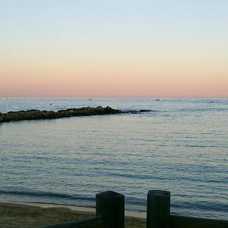 Les Iles D' Or Διαμέρισμα *