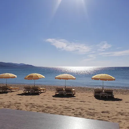 Les Iles D' Or Bormes-les-Mimosas