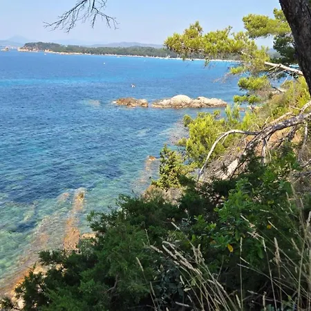 Les Iles D' Or Apartment