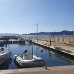 Les Iles D' Or 公寓