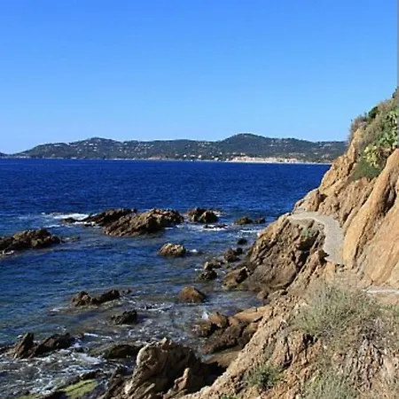 Les Iles D' Or Bormes-les-Mimosas